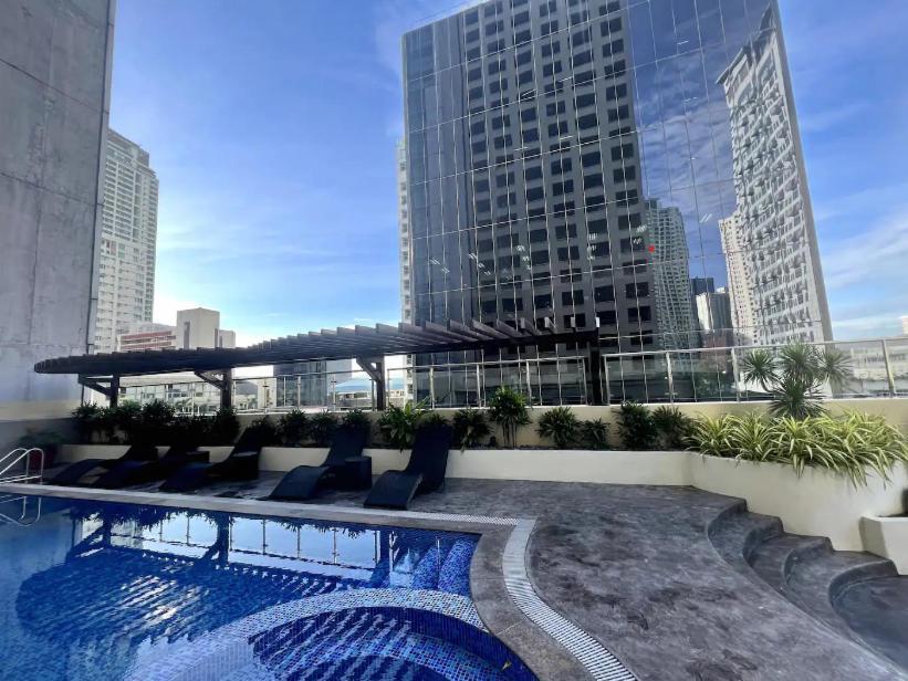 Poolside Family Room Greenbelt Makati Makati City Bagian luar foto